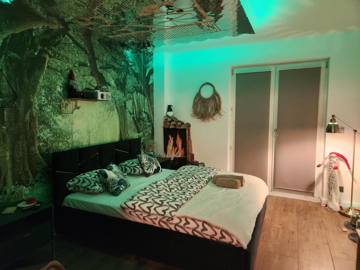 Warszawa Wola Wyjatkowe Studio Z Jacuzzi, Sauna I Fotelem Do Masazu - Exceptional Studio In Warsaw With Jacuzzi, Sauna And Massage Chair Extérieur photo